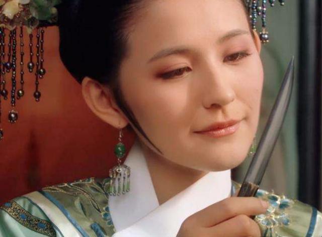 甄嬛传雍正驾崩对甄嬛有恩的叶澜依为何自尽春禧殿