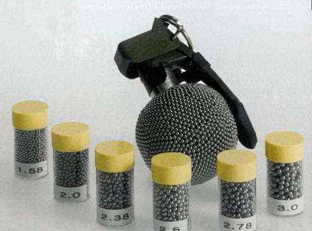 世界上威力最大的手雷,500颗钢珠同时爆炸,画面无法想象