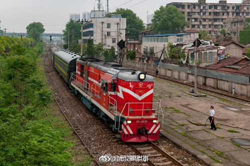 最后的告别武九铁路北环线铁轨今天切割拆除