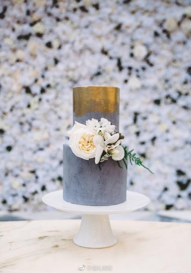 时尚精致的现代简约风格婚礼蛋糕