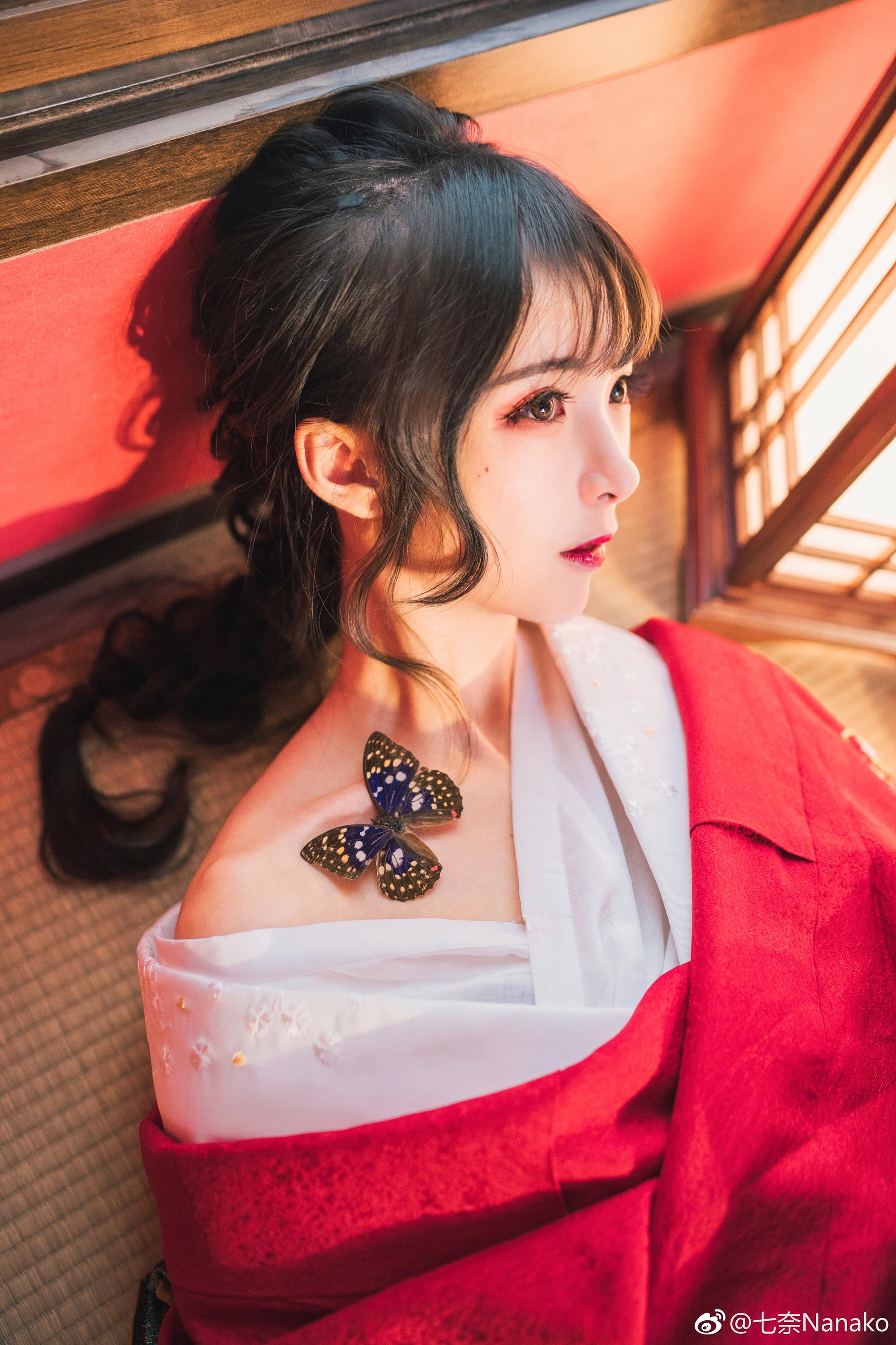 穿红色和服的少女 781515出镜 摄影