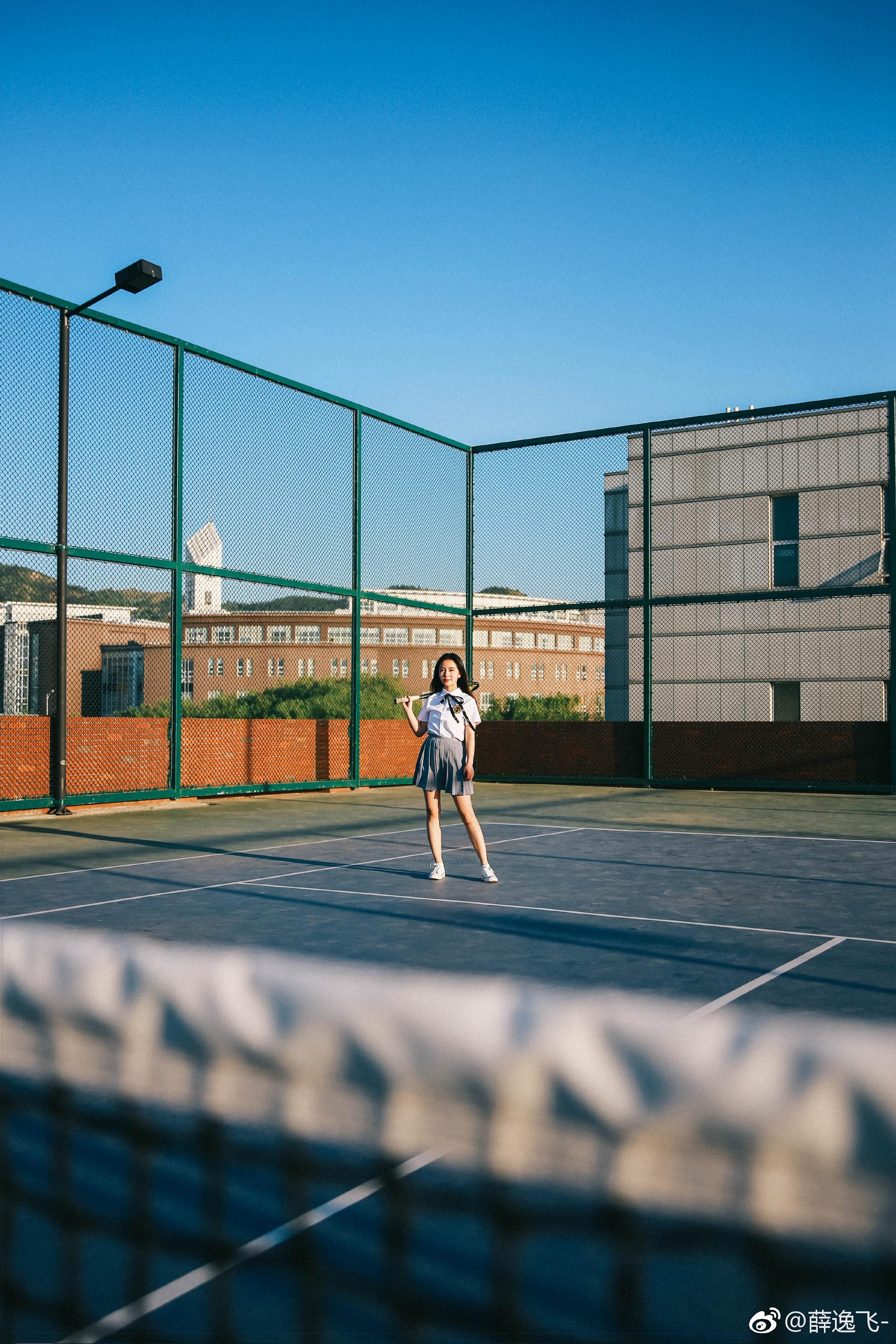 网球少女出镜