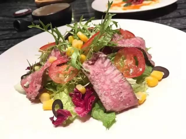 接连两家米其林餐厅停业,难道成都人吃不起高