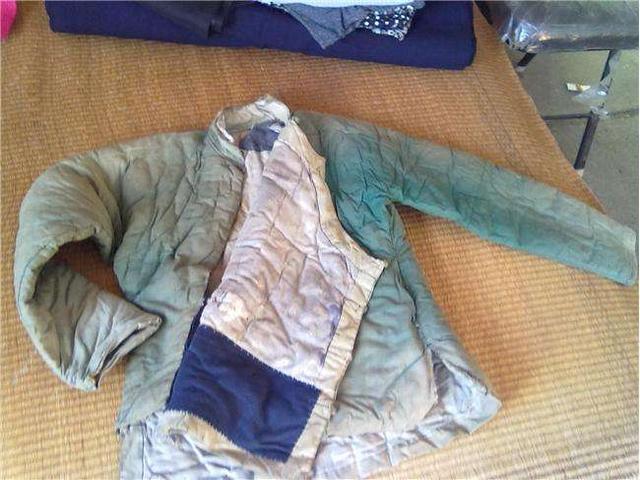 父亲去世遗产全留给姐,姐只给我一件破棉袄,多年后我跪谢我姐