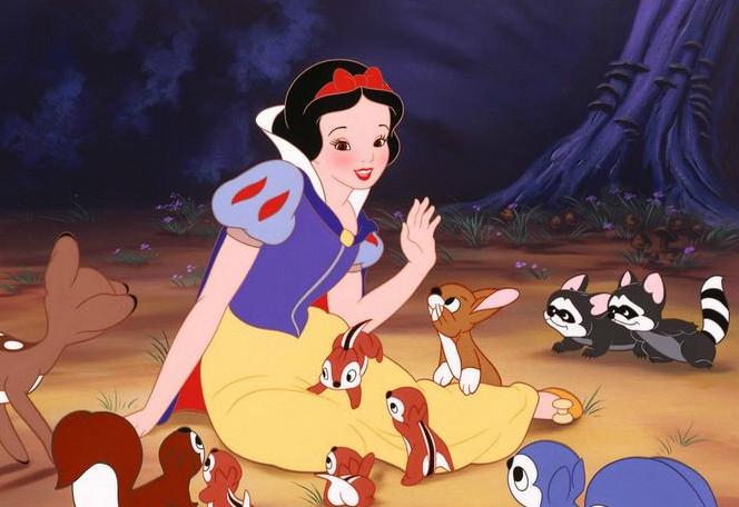 《白雪公主》虽然是一部优秀的童话故事,但是里面里面有恶毒的皇后