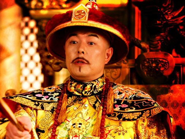 是个年轻的演员,但是在《甄嬛传》中无论是四阿哥,还是后来的乾隆皇帝