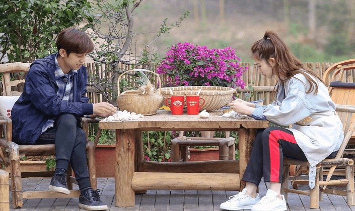 戚薇新剧完美芯机人开拍男主是盛世美颜网友非常期待