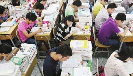 他是山东省的理科状元,高考成绩749分,离满分