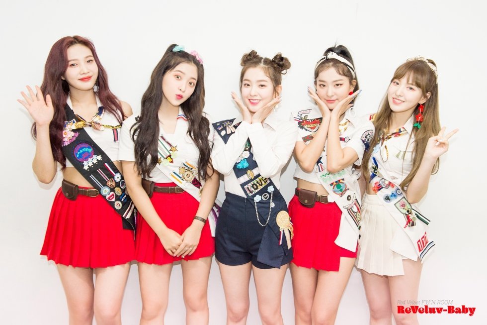 fx出道九周年少女时代选择这天回归师妹团是否还能延续传奇