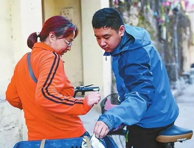 大龄自闭症孩子的训练都是无效的?这么想就错了