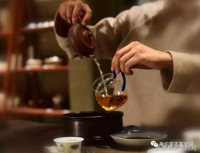 90后女神:我们也很会喝茶