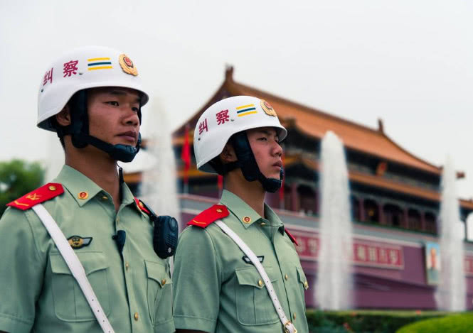 解放军此兵种最让人记恨,为了安全起见,就连退伍也要提前几天