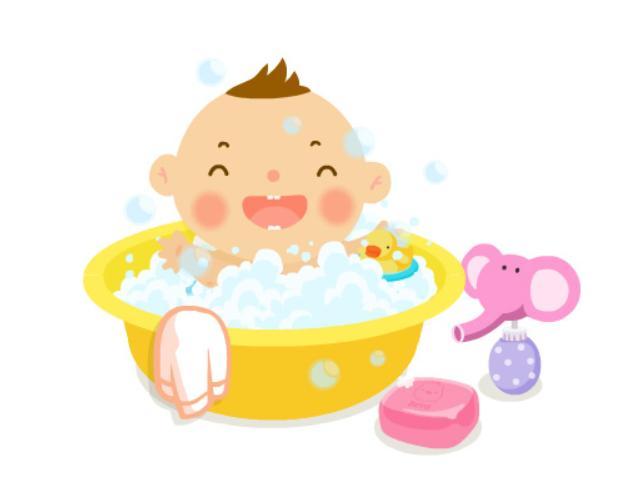 上周小李的婆婆来,儿子跟小李的老公洗澡,婆婆见了就说:你怎么不去给