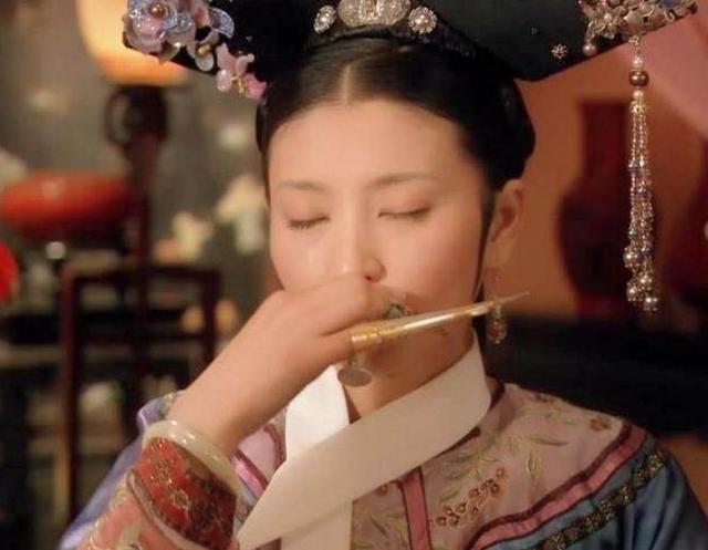 古装美女饮酒风姿,除了林青霞,只服范冰冰!