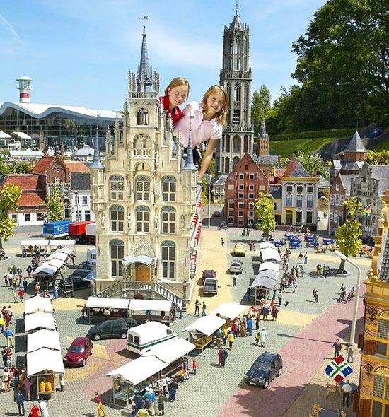 现实中的马德罗丹小人国,游客到了这里,一秒变成了巨人!