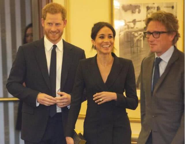 同样是怀了宝宝,英国王室对梅根和凯特两位王