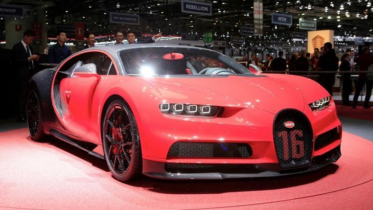 售价3879万人民币, 这辆布加迪性能逆天, 前匹马力仅2.3秒破百