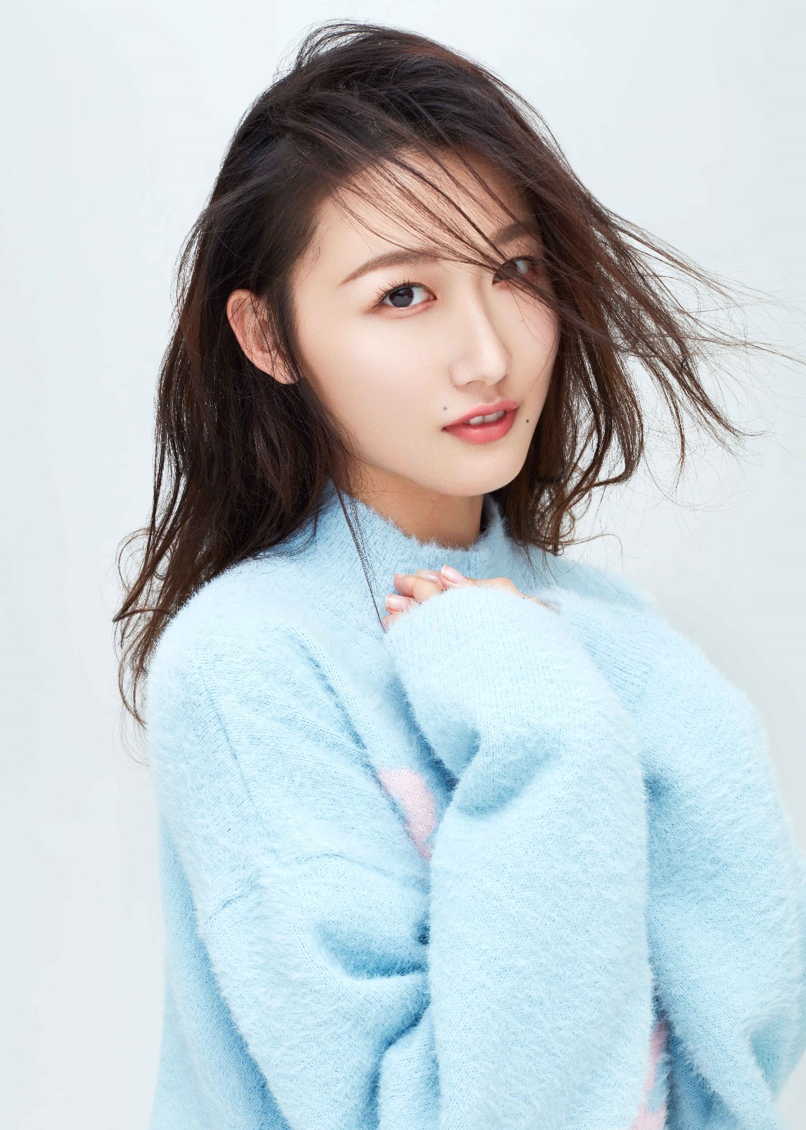 《有你的世界》对唱版今日上线 x玖少年彭楚粤巧遇灵性演员谢林彤