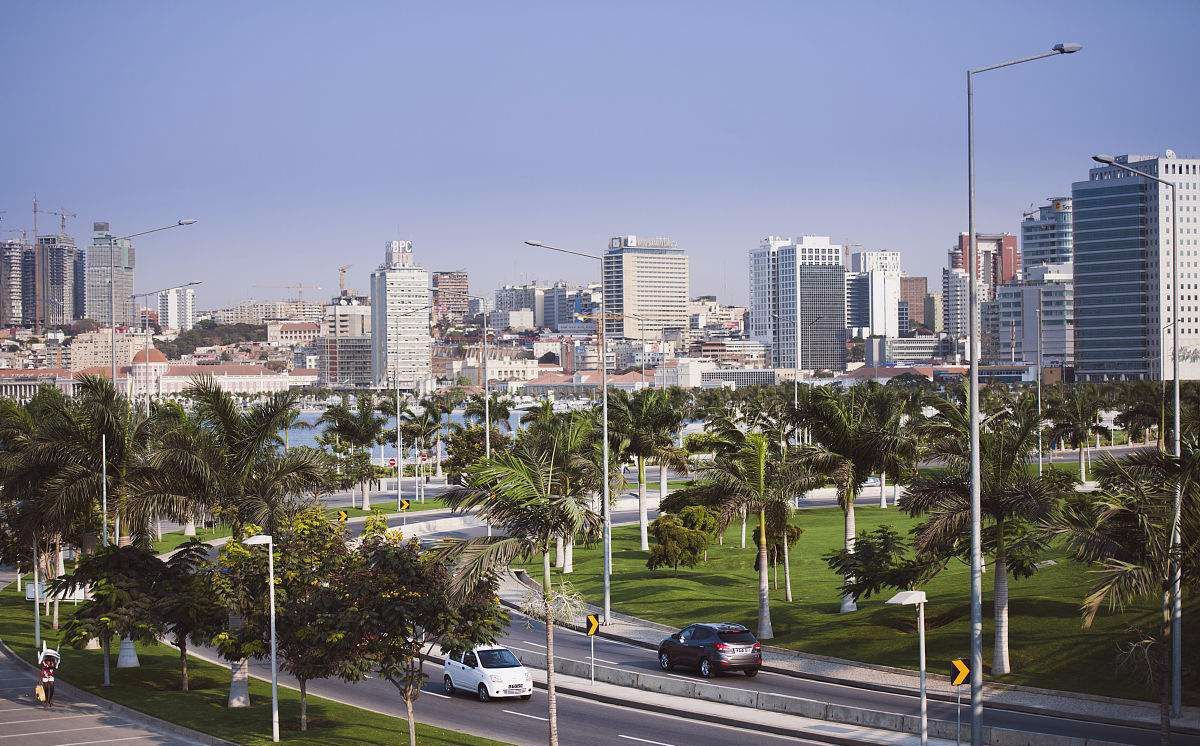 艰难的城市,平均工资仅2美元物价却飙上天|罗安达|物价|安哥拉_新浪网