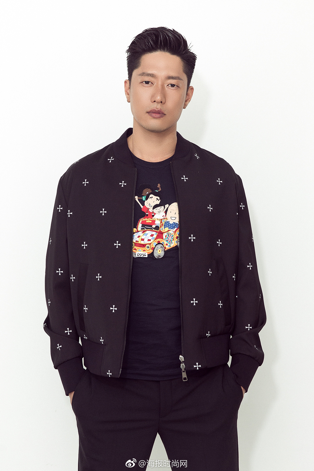 演员@凌潇肃先生 最新时尚写真