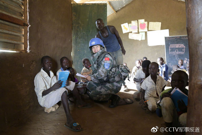 第四批中国维和步兵营维和人员在朱巴日常巡逻