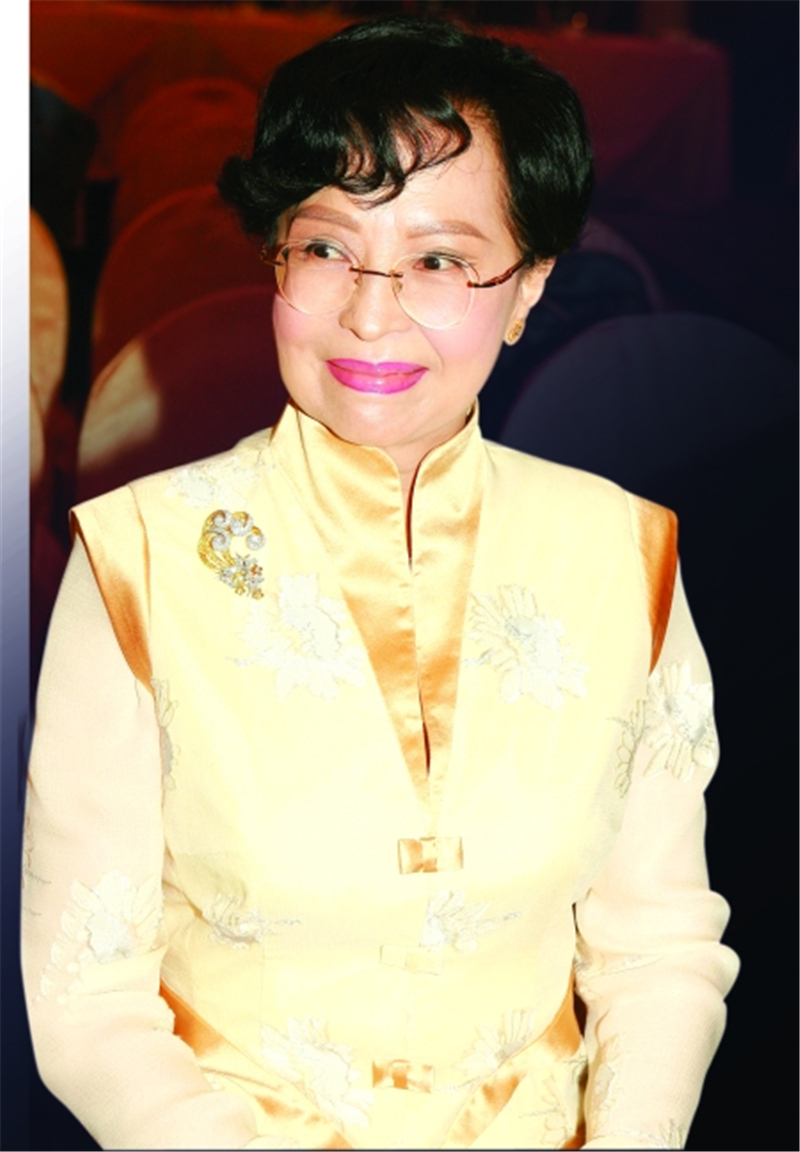 亚洲第一艳星,17岁成间谍,曾拒绝邵逸夫邀请,65岁香消玉损