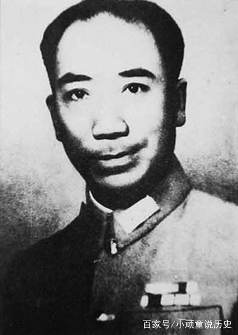 1946年3月16日,戴笠从北平飞往青岛,会见美军司令柯克上将,马汉三特意