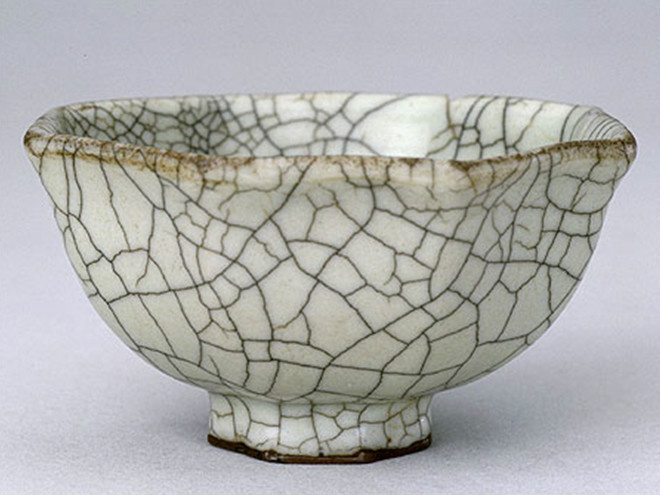 宋代四大名窑:哥窑瓷器雅赏(一)