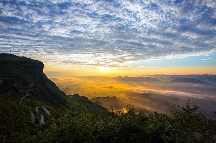 湖南十大最美国家地质公园之湘西乌龙山,掩藏不住的山色美景_新浪新闻