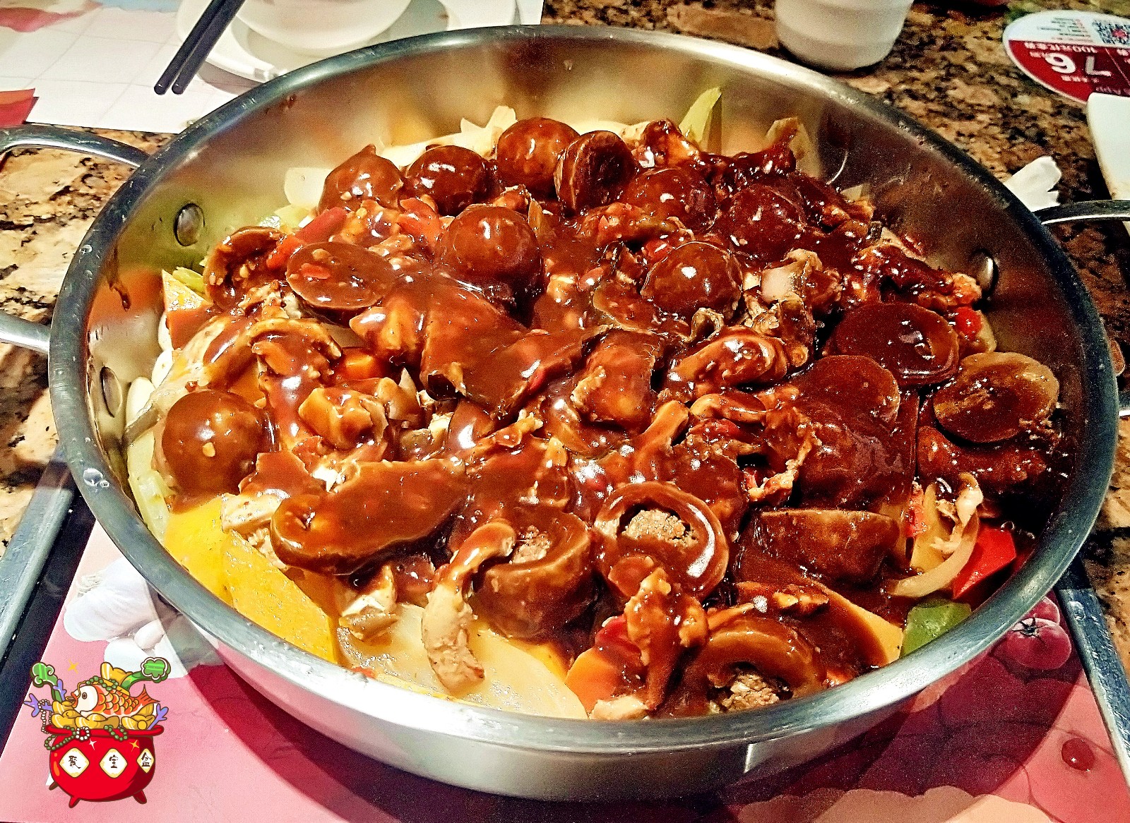 辣芙蓉三汁焖锅