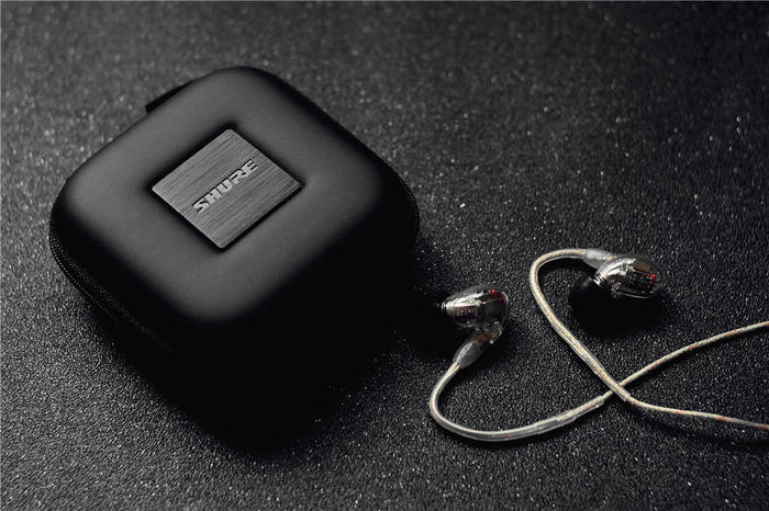 四单元动铁王者,入烧必备—舒尔se846评测