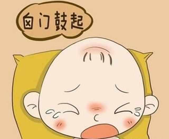 卤门鼓起:宝宝的前囟门正常是平的,如果突然间鼓起来,可能是由于颅内