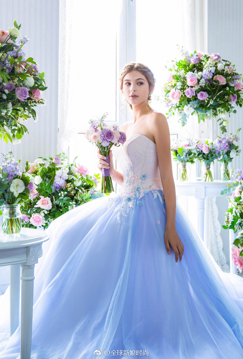 彩色梦幻婚纱,美不美?