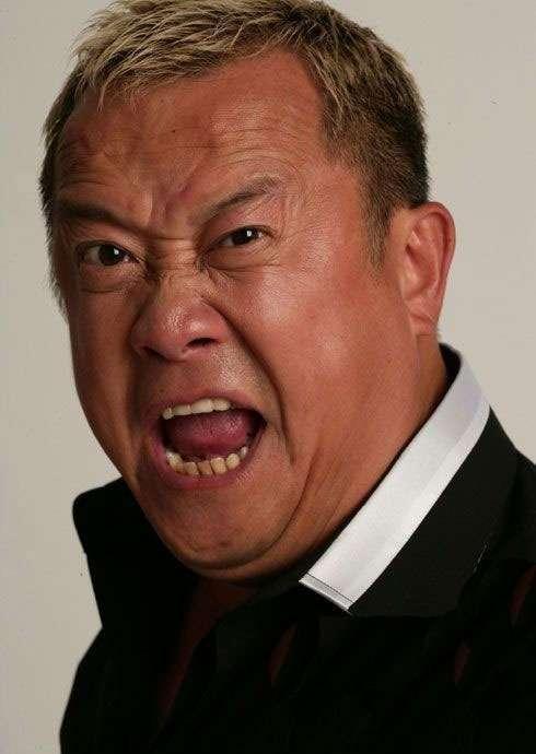 香港影视界老大有向华强,曾志伟等, 内地影视界大哥是谁呢?