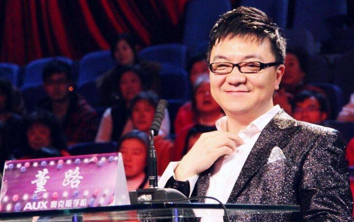 名嘴揭露中国足球青训潜规则, 送礼送钱送物已