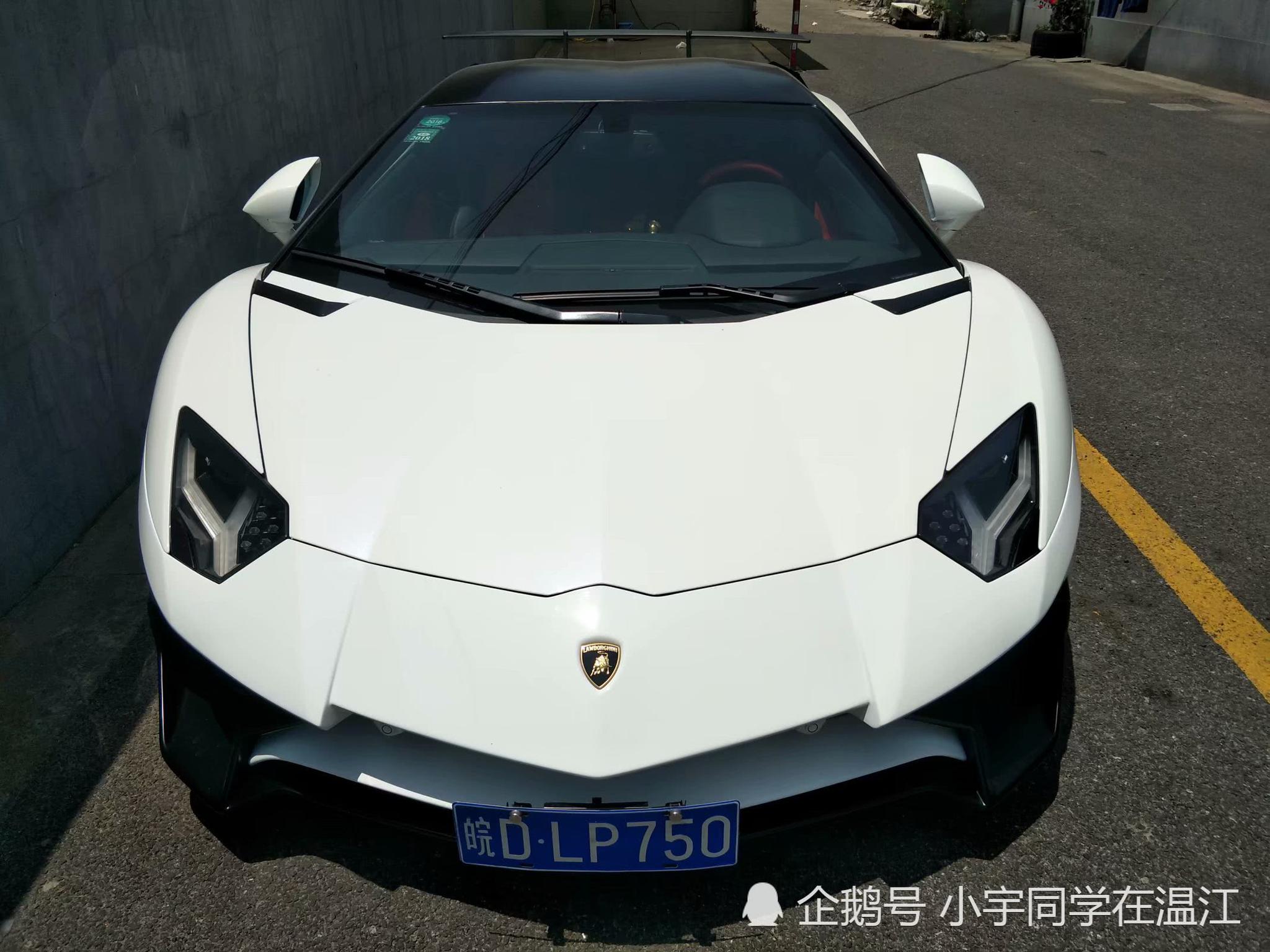 国内兰博基尼吹响集结号堪比美艳大片超跑车展太养眼