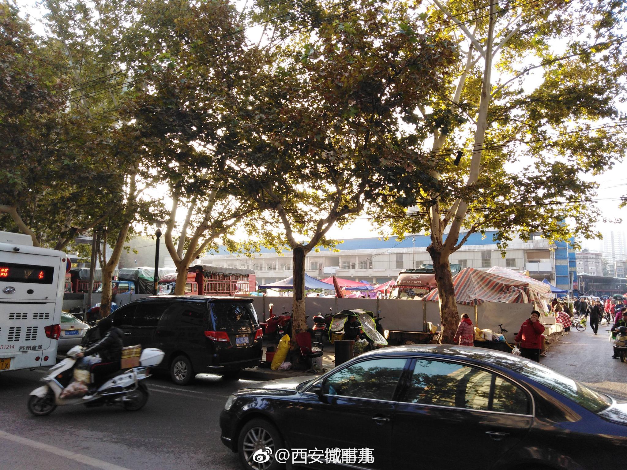 吵吵了好几年的胡家庙菜市场终于是拆了