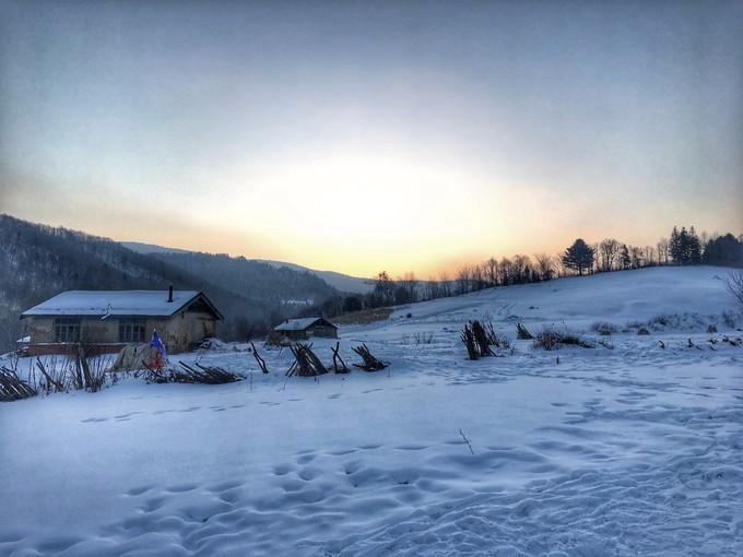 在雪谷感受纯正东北风是怎样一种体验!(夏天看这个是不是很解馋?