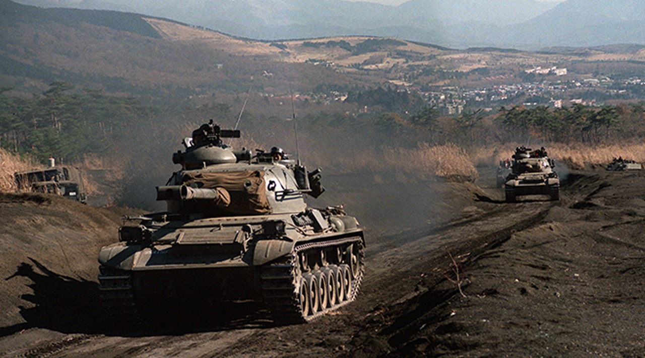 冷战时期的苏联坦克有多牛?加装火箭发动机,能直接发导弹!