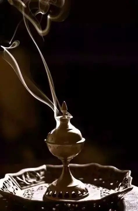 一盏清茗千思静一柱清香万虑除