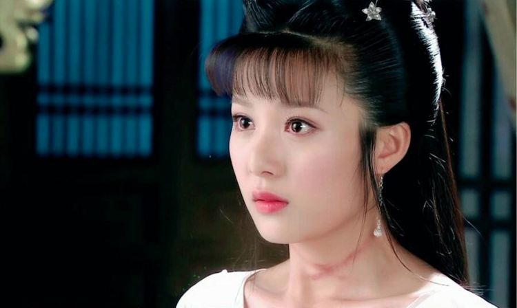 她拥有沉鱼落雁之貌,却被后人说是红颜祸水,亡吴之说,不足为据