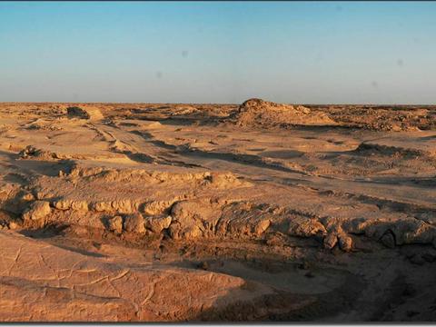 这条非洲天路火了,却"很中国"