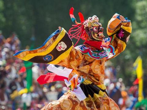 邀请你一起来跳趣味十足“藏族广场舞”!|弦子|锅庄|舞蹈|锅庄舞|广场舞_新浪新闻