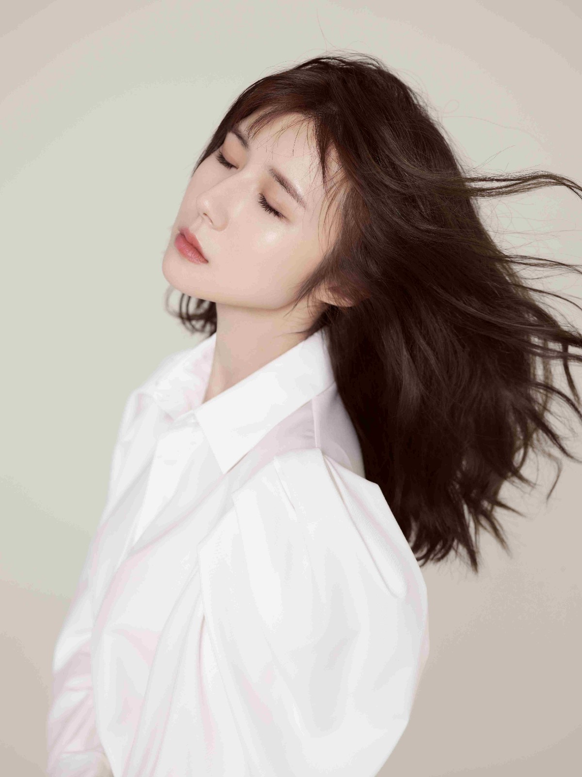 近日,演员方安娜因在大热剧《延禧攻略》中饰演最忠心宫女珍儿而获得