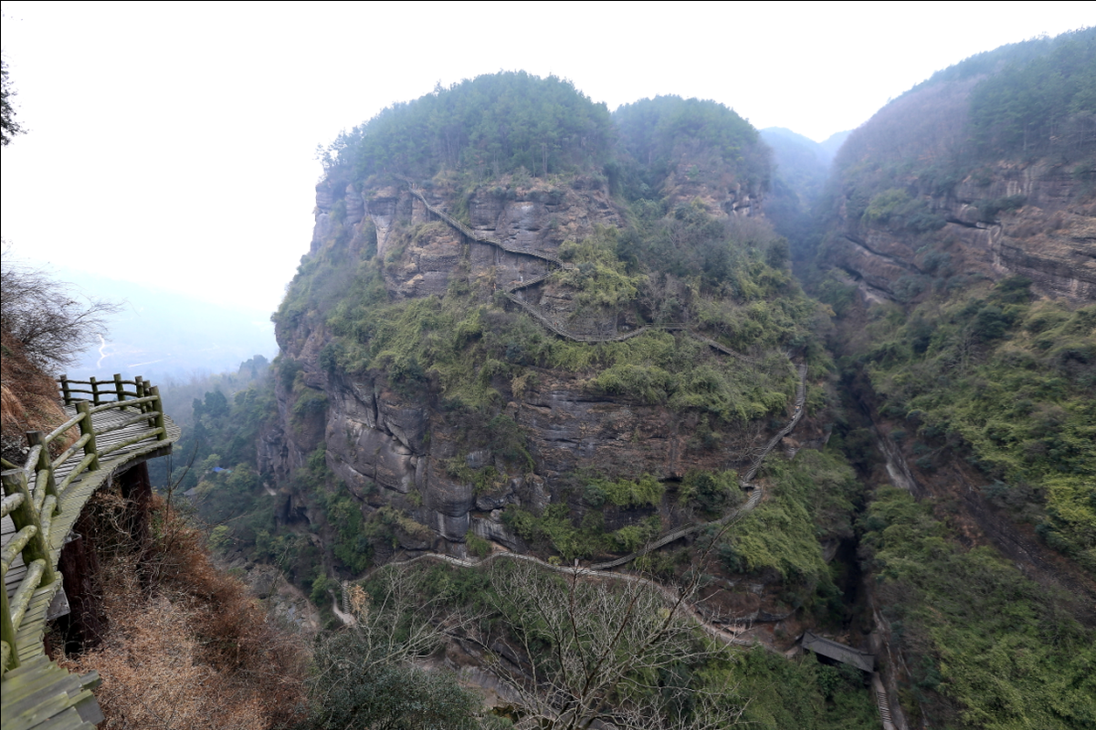 去天下雄关剑门关,感受“蜀道难,难于上青天”,你想去吗?