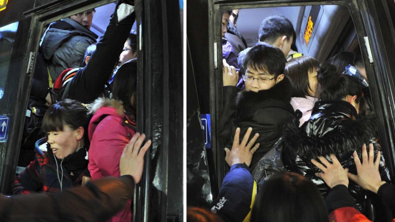 一辆公交车挤上百人,为什么还不算超载?今天算是大开眼界