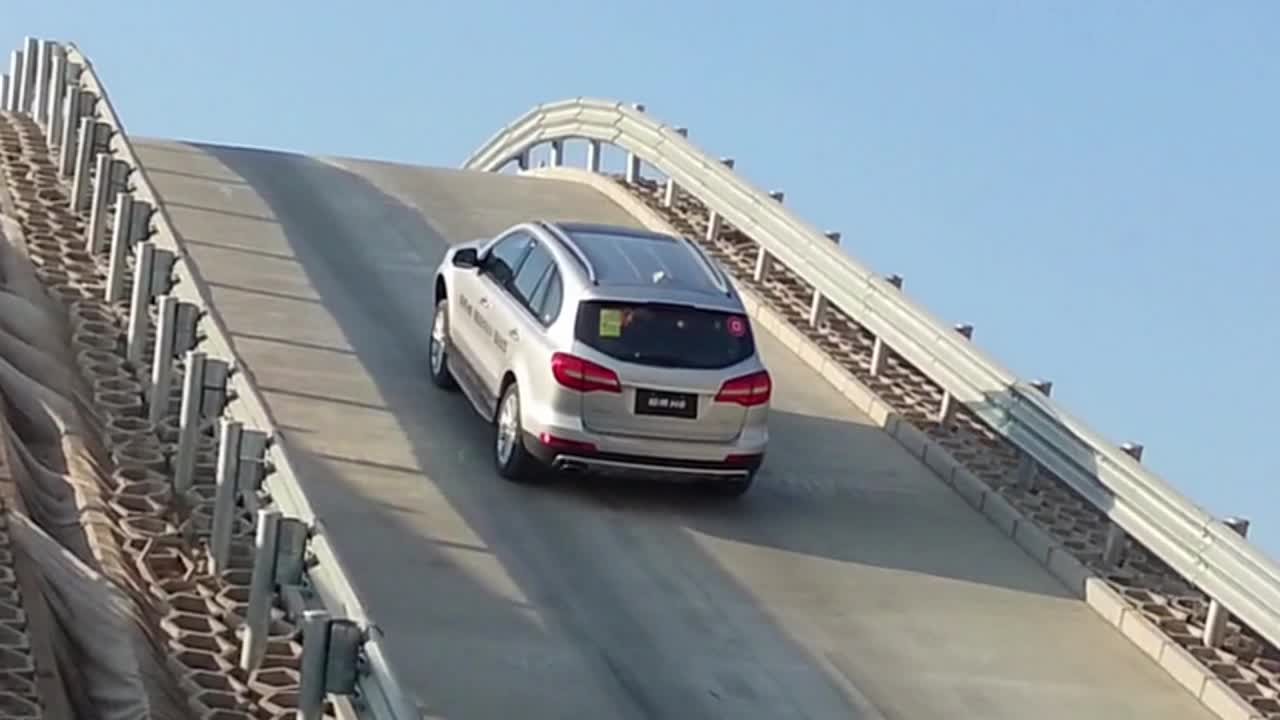 坡上起步,上坡,上陡坡. 就这么操作!