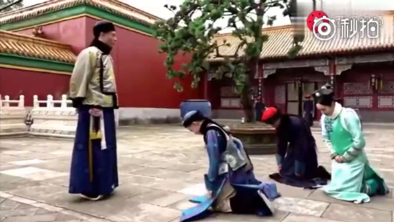 如懿传拍摄现场欢乐多太监口误说皇上该死霍建华都笑场了
