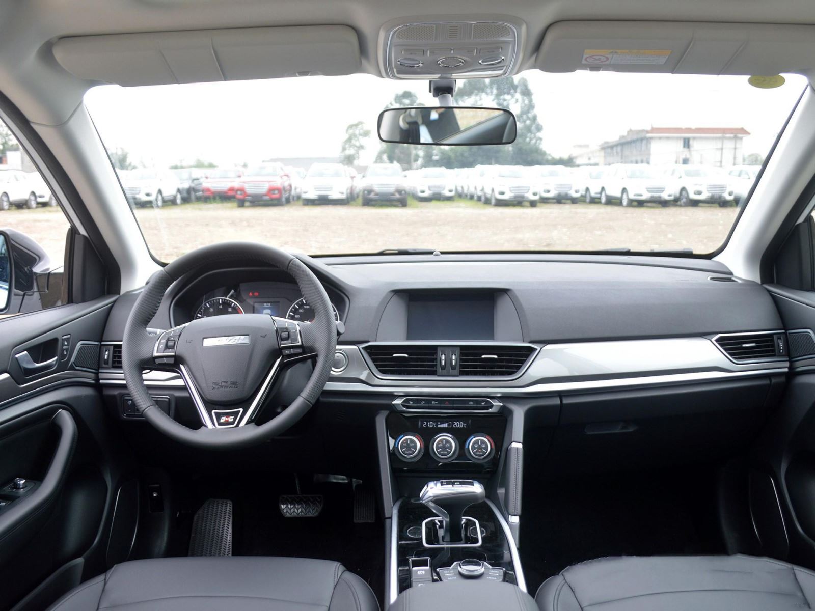 同样的价钱,7座suv风光580与哈弗h6你选哪个?