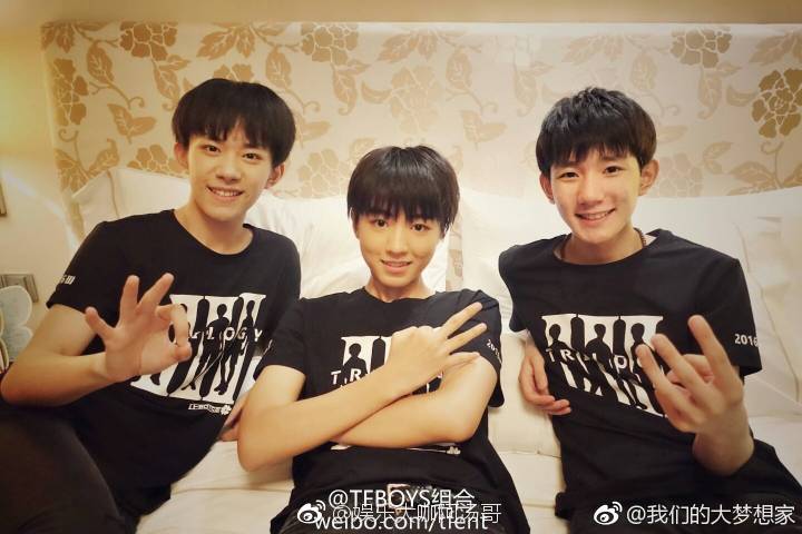 tfboys组合五周年演唱会一周年,两周年,三周年,四周年,五周年